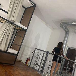 Camera solo per donne comune